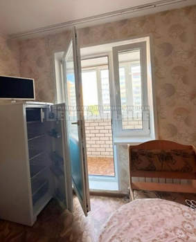 1-к квартира, вторичка, 42м2, 4/10 этаж