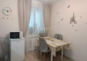 2-к квартира, вторичка, 51м2, 1/10 этаж