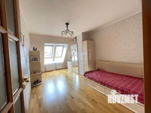 5-к квартира, вторичка, 227м2, 4/4 этаж