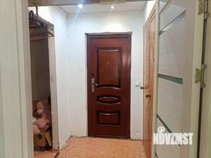 2-к квартира, вторичка, 32м2, 3/5 этаж