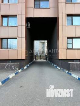 2-к квартира, вторичка, 66м2, 1/10 этаж