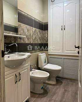 3-к квартира, вторичка, 84м2, 2/10 этаж