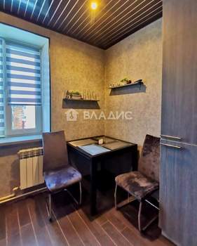 2-к квартира, вторичка, 60м2, 2/2 этаж