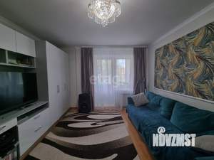2-к квартира, вторичка, 61м2, 1/10 этаж
