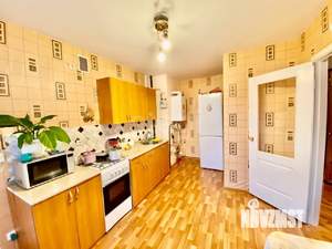 2-к квартира, вторичка, 63м2, 6/9 этаж
