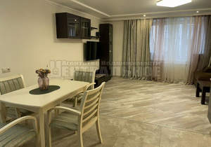 2-к квартира, вторичка, 62м2, 1/10 этаж