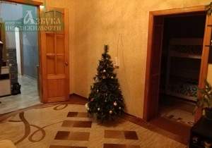 2-к квартира, вторичка, 42м2, 1/2 этаж