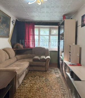 2-к квартира, вторичка, 39м2, 1/5 этаж