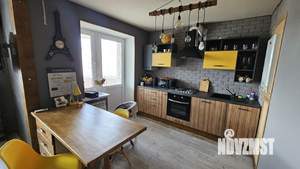 Студия квартира, вторичка, 43м2, 10/10 этаж