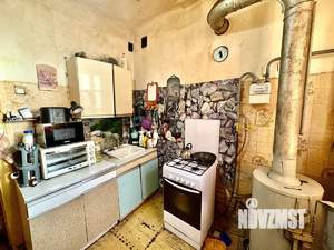 2-к квартира, вторичка, 60м2, 1/3 этаж