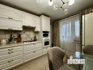 2-к квартира, вторичка, 64м2, 4/10 этаж