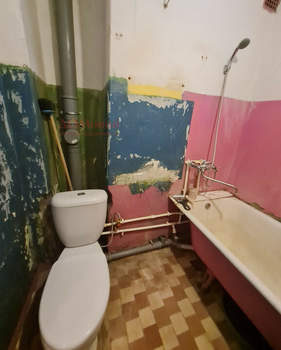 3-к квартира, вторичка, 42м2, 5/5 этаж