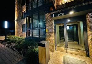 2-к квартира, вторичка, 70м2, 2/4 этаж