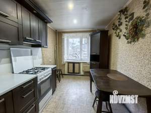 4-к квартира, вторичка, 74м2, 3/9 этаж