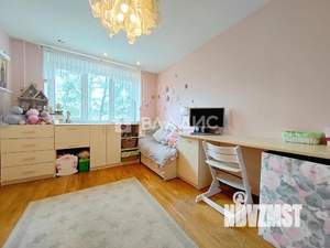 2-к квартира, вторичка, 68м2, 3/5 этаж