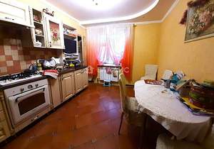 2-к квартира, вторичка, 64м2, 4/10 этаж