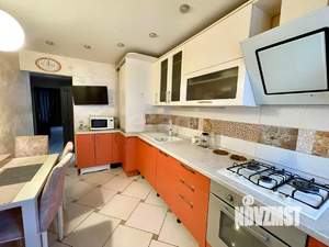 3-к квартира, вторичка, 72м2, 4/10 этаж