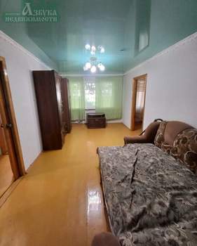 2-к квартира, вторичка, 45м2, 1/5 этаж