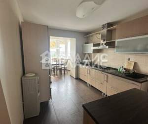 2-к квартира, вторичка, 71м2, 10/10 этаж