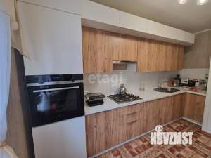 2-к квартира, вторичка, 61м2, 1/10 этаж