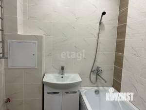 2-к квартира, вторичка, 70м2, 1/9 этаж