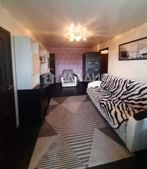 2-к квартира, вторичка, 44м2, 3/5 этаж