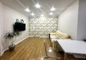 2-к квартира, вторичка, 68м2, 1/10 этаж