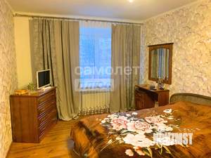 3-к квартира, вторичка, 87м2, 1/10 этаж