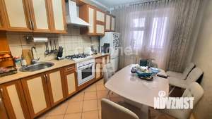 2-к квартира, вторичка, 63м2, 2/10 этаж