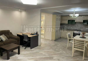 2-к квартира, вторичка, 62м2, 1/10 этаж