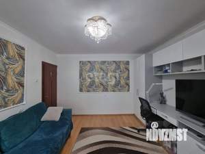 2-к квартира, вторичка, 61м2, 1/10 этаж