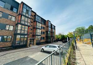 1-к квартира, вторичка, 47м2, 1/4 этаж