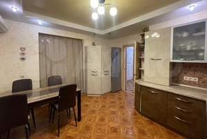 3-к квартира, вторичка, 100м2, 5/9 этаж