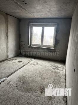 2-к квартира, вторичка, 62м2, 1/10 этаж