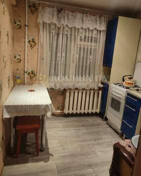 3-к квартира, вторичка, 60м2, 1/5 этаж