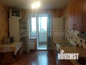 2-к квартира, вторичка, 63м2, 6/10 этаж