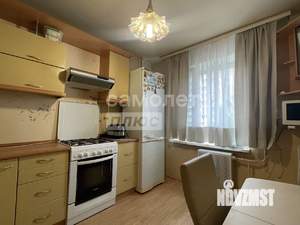 4-к квартира, вторичка, 82м2, 4/9 этаж