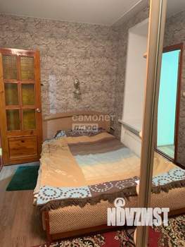 2-к квартира, вторичка, 40м2, 1/4 этаж