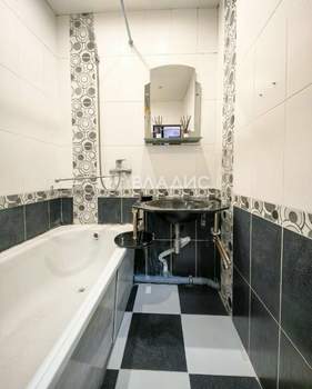 1-к квартира, вторичка, 44м2, 5/5 этаж