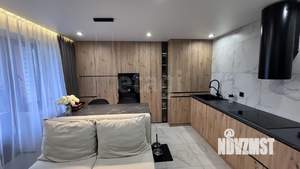 2-к квартира, вторичка, 66м2, 8/10 этаж