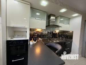 1-к квартира, вторичка, 63м2, 10/10 этаж