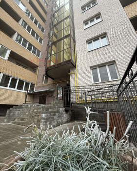 2-к квартира, вторичка, 70м2, 2/10 этаж