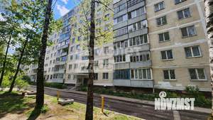 2-к квартира, вторичка, 54м2, 9/9 этаж
