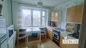 2-к квартира, вторичка, 64м2, 3/5 этаж