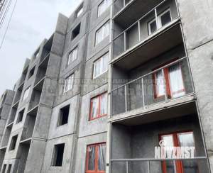 2-к квартира, вторичка, 62м2, 1/10 этаж