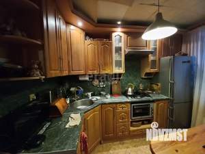 3-к квартира, вторичка, 72м2, 1/10 этаж