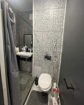 3-к квартира, вторичка, 60м2, 3/3 этаж