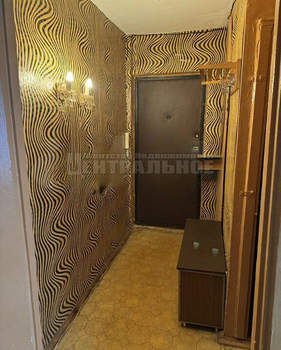 2-к квартира, вторичка, 43м2, 4/5 этаж