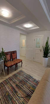 3-к квартира, вторичка, 83м2, 9/10 этаж