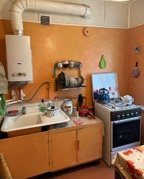 3-к квартира, вторичка, 58м2, 3/5 этаж
